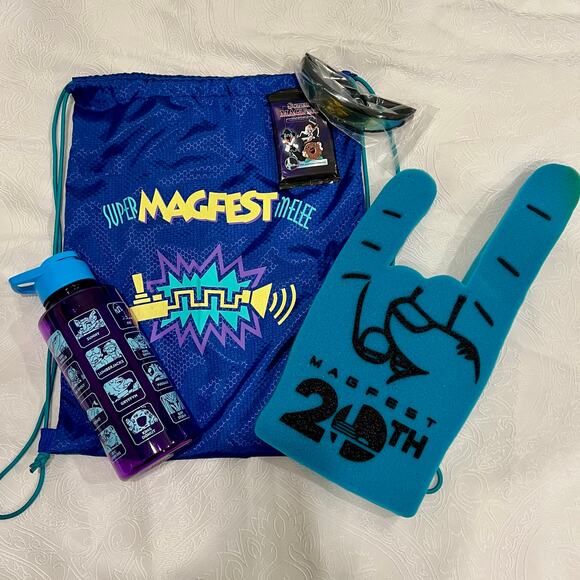MAGfest 2023 Merch - Bag Trading Cards Bottle Keychain Super Smash Bros Melee - Picture 1 of 7
